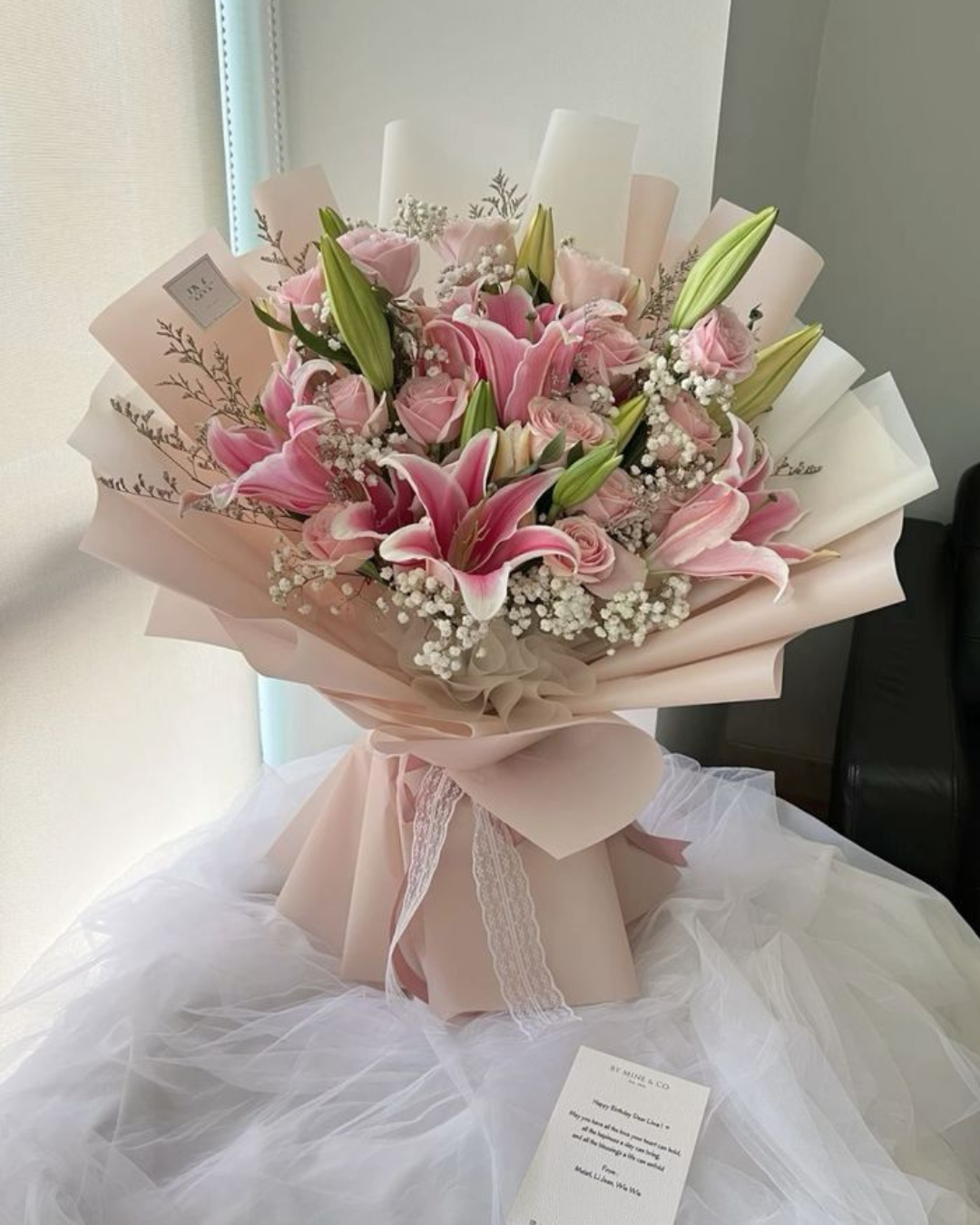 Fresh flower bouquet