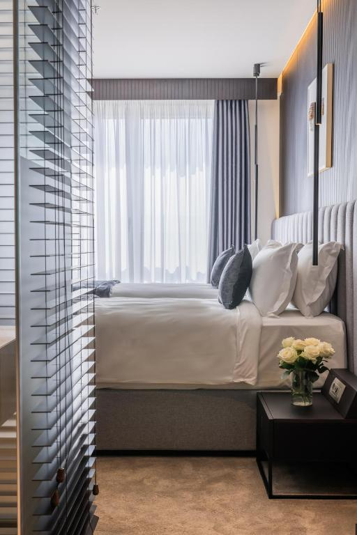 Twin Room at Derand Hotel